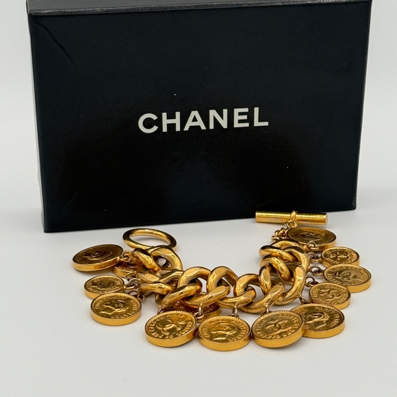 Chanel 70s Gold Coin Dangle Bracelet - Picture 2 of 4